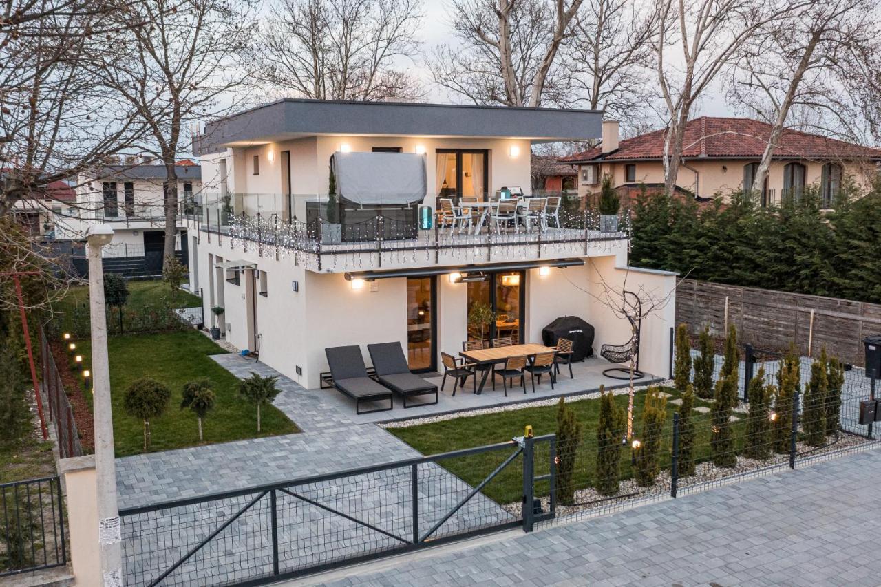 Balatonic Sky Apartment Zamardi Bagian luar foto