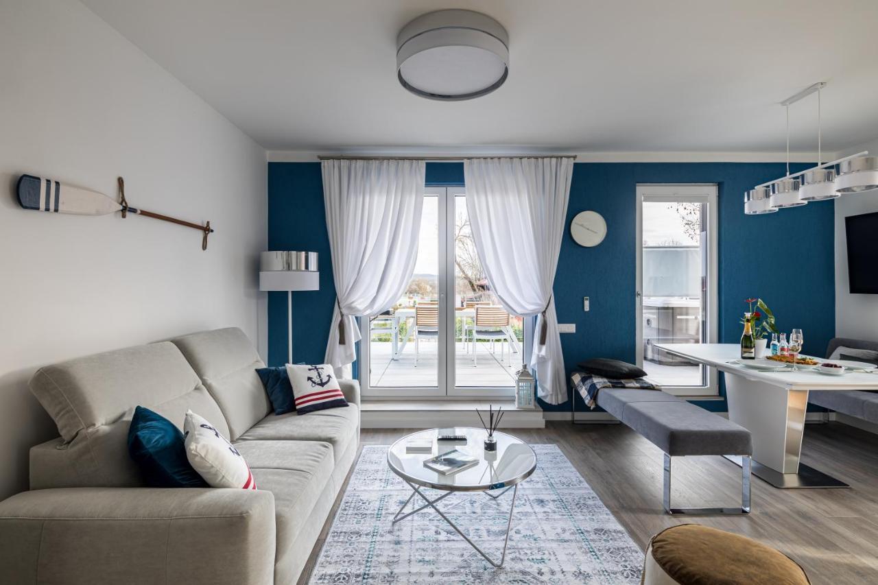 Balatonic Sky Apartment Zamardi Bagian luar foto