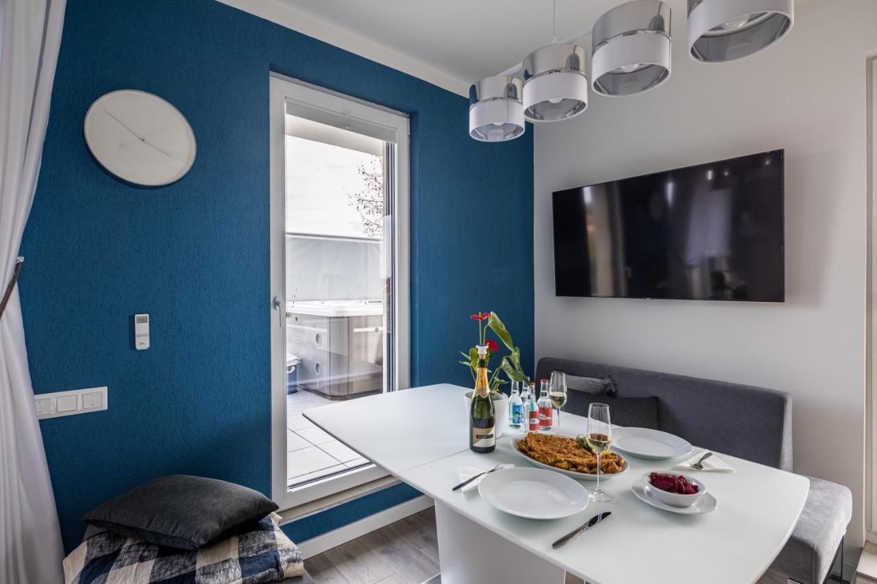 Balatonic Sky Apartment Zamardi Bagian luar foto